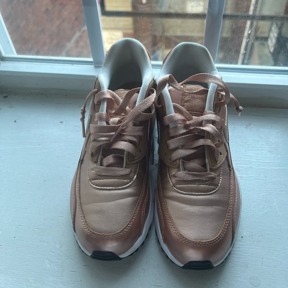 Nike Sneakers